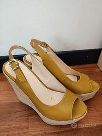 Scarpa estiva tg 37 con zeppa e tacco 12