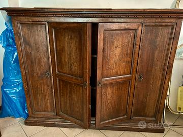 Credenza in noce massello