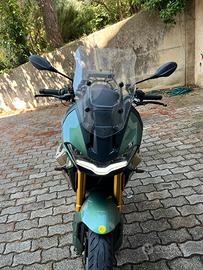 Moto Guzzi V100 - 2023