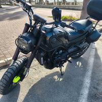 Benelli Leoncino 500  (2019) - Roma
