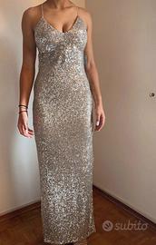 Vestito di Sandro Ferrone
