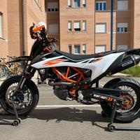 Ktm 690 smc-r