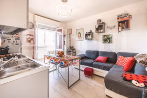 Pirri Trivano 1° ultimo piano,terrazza,2 posti aut