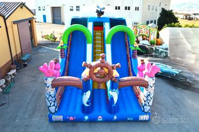 Scivolo Gonfiabile per Luna Park e Parchi Gioco