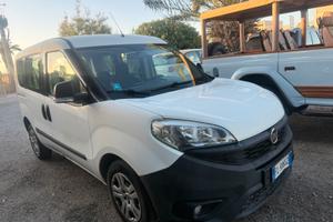 Fiat doblo 5 posti fatturabile garanzia