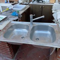 Lavabo doppia vasca Franke con miscelatore