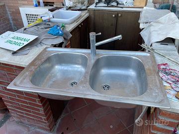 Lavabo doppia vasca Franke con miscelatore
