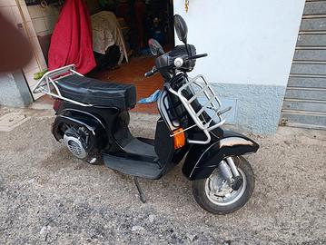 Vespa pk restaurata