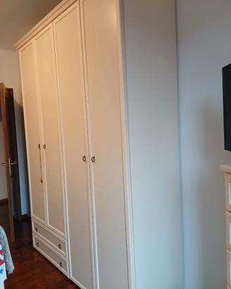 Armadio a 4 ante e settimino