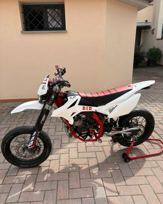 beta track 50