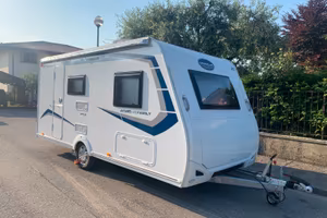 Caravan Caravelair Antarex 466 family style