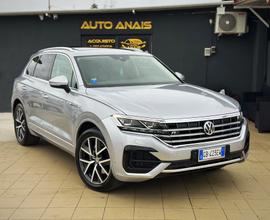 Volkswagen Touareg 3.0 V6 TDI SCR Black Style Gara