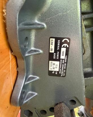 Motore Yamaha 15 hp 4 ore di utilizzo