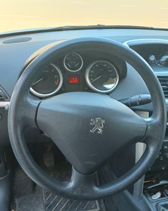 Peugeot 207 GPL
