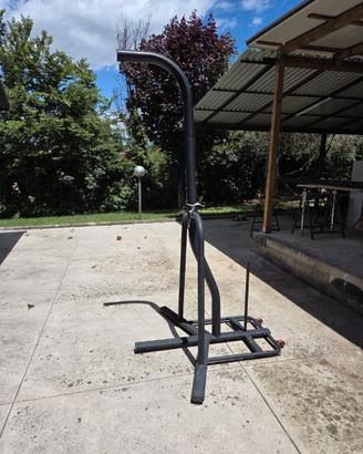 Asta per sacco  da boxe