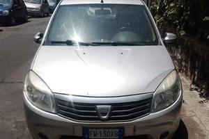 Dacia Sandero 1 serie gpl