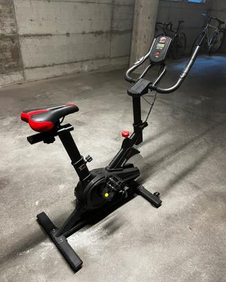 Cyclette con resistenza regolbile