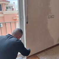 Imbianchino esperto per lavori privati
