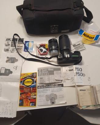 Fotocamera reflex Nikon F50 +flash +borsa