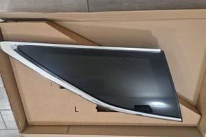 Cristallo laterale sinistro  Audi A6 C8 Sline Avan