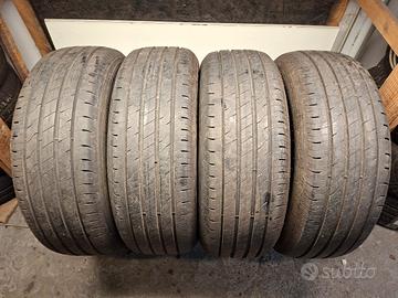gomme 235/60/18 Goodyear al 90%