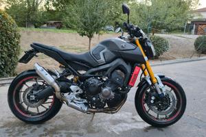 Yamaha mt09 2015 sport tracker 