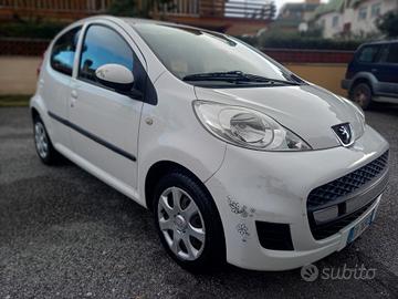 Peugeot 107 1.0 benzina NEOPATENTATI 110.000KM ORI