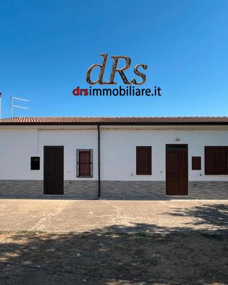 Pisticci. Contrada Serricchio. Casa indipendente