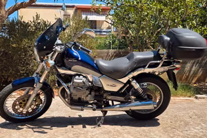 Moto Guzzi Nevada 750