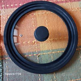 coperchio con bordo in silicone