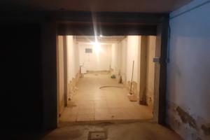 Garage magazzino seminterrato