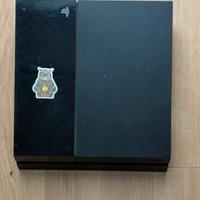 Playstation 4 + cuffie e 2 controller