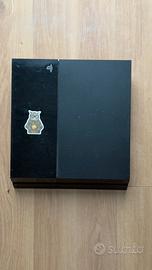 Playstation 4 + cuffie e 2 controller