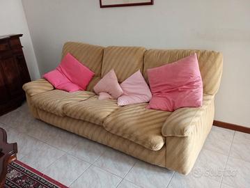 divano poltrone tavolino porta tv