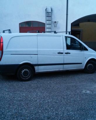 Mercedes Vito 