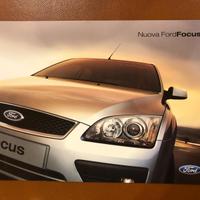 Depliant brochure ford focus 2004