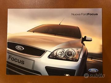 Depliant brochure ford focus 2004