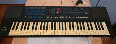 pianola Roland E 15 con supporto 
