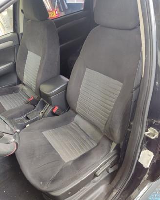 Sedile anteriore sx FIAT CROMA del 2009