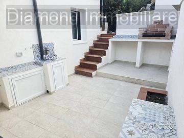 Casa singola con cortile a Torre Archirafi-Riposto