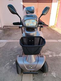 macchina per disabili Sterling S425. 2021