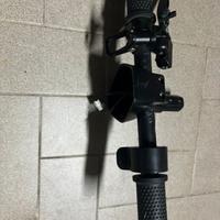 Manubrio Aprilia monopattino elettrico esrz