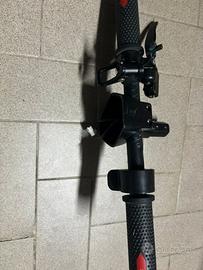 Manubrio Aprilia monopattino elettrico esrz