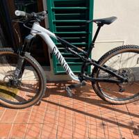 Canyon Neuron 6 - Anno 2023 - Taglia S + Accessori