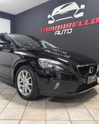 VOLVO V40 2.0 D2 (120) Cross Country Kinetic 2017