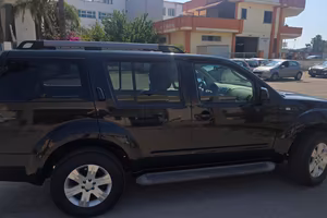 NISSAN PATHFINDER 5 PORTE USATO PREZZO TRATTABILE