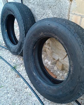 gomme nuove firestone 275 70 22,5 