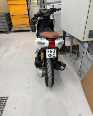 Aprilia sr 50 factory