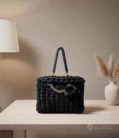 Chunky Bag Borsa velluto Nero Marshmallow handmade