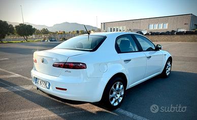 Alfa Romeo 159 1.9 8v JTDM 120cv – 2010